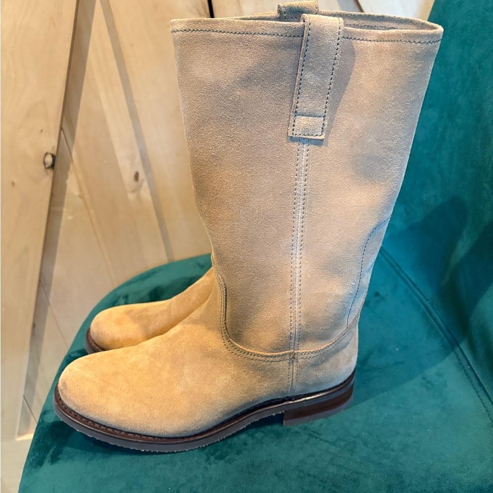 Authentic Sendra Light Brown Suede Boots NWT